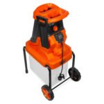 WEN 41130 15-Amp Electric Wood Chipper Shredder with 13-Gallon Collection Bin